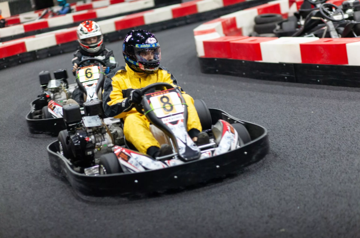 Картинг black star karting москва. Картинг Блэк Блэк Стар. Лонато картинг Москва. Форза картинг микс. Картинг-центр Lonato Karting.