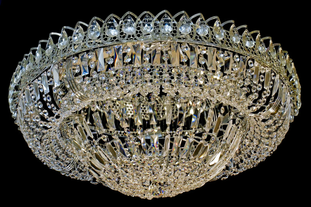 Типичная хрустальная люстра. Маде ин СССР