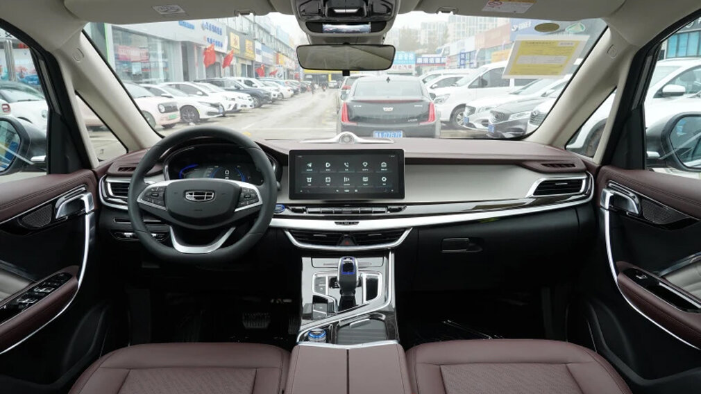 Geely Jiaji Platinum PHEV