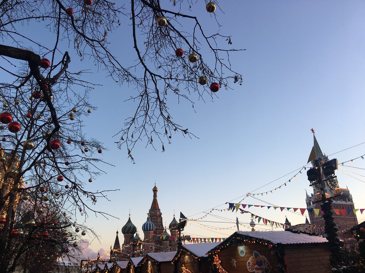 Ярмарка ГУМ на Красной площади. Фото автора под вдохновлением работ vi66nya