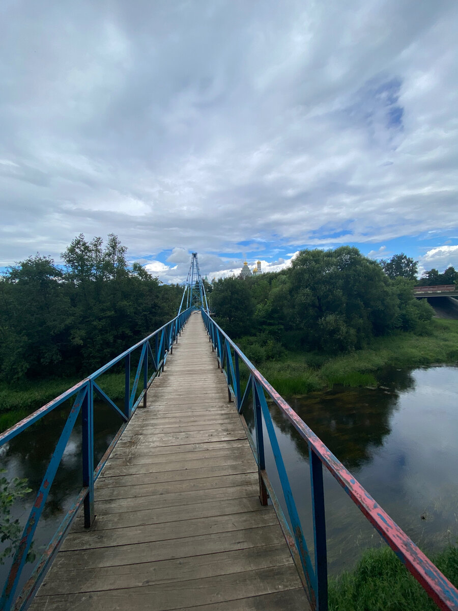 Мост через реку Истра