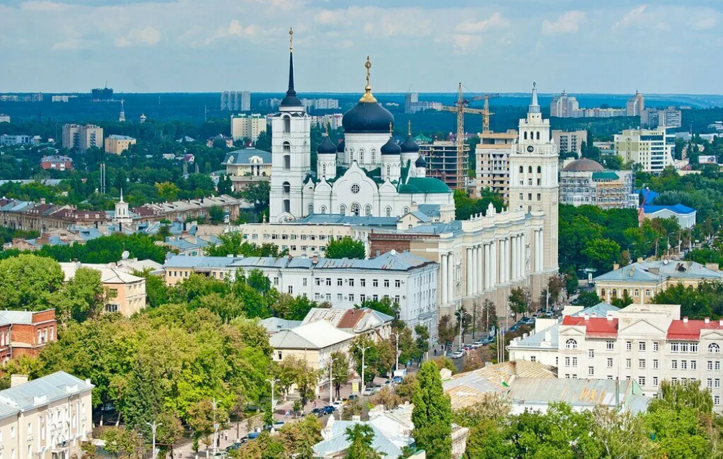 The Cathedral of the Annunciation in Voronezh, Russia is nearly 100 meters high!