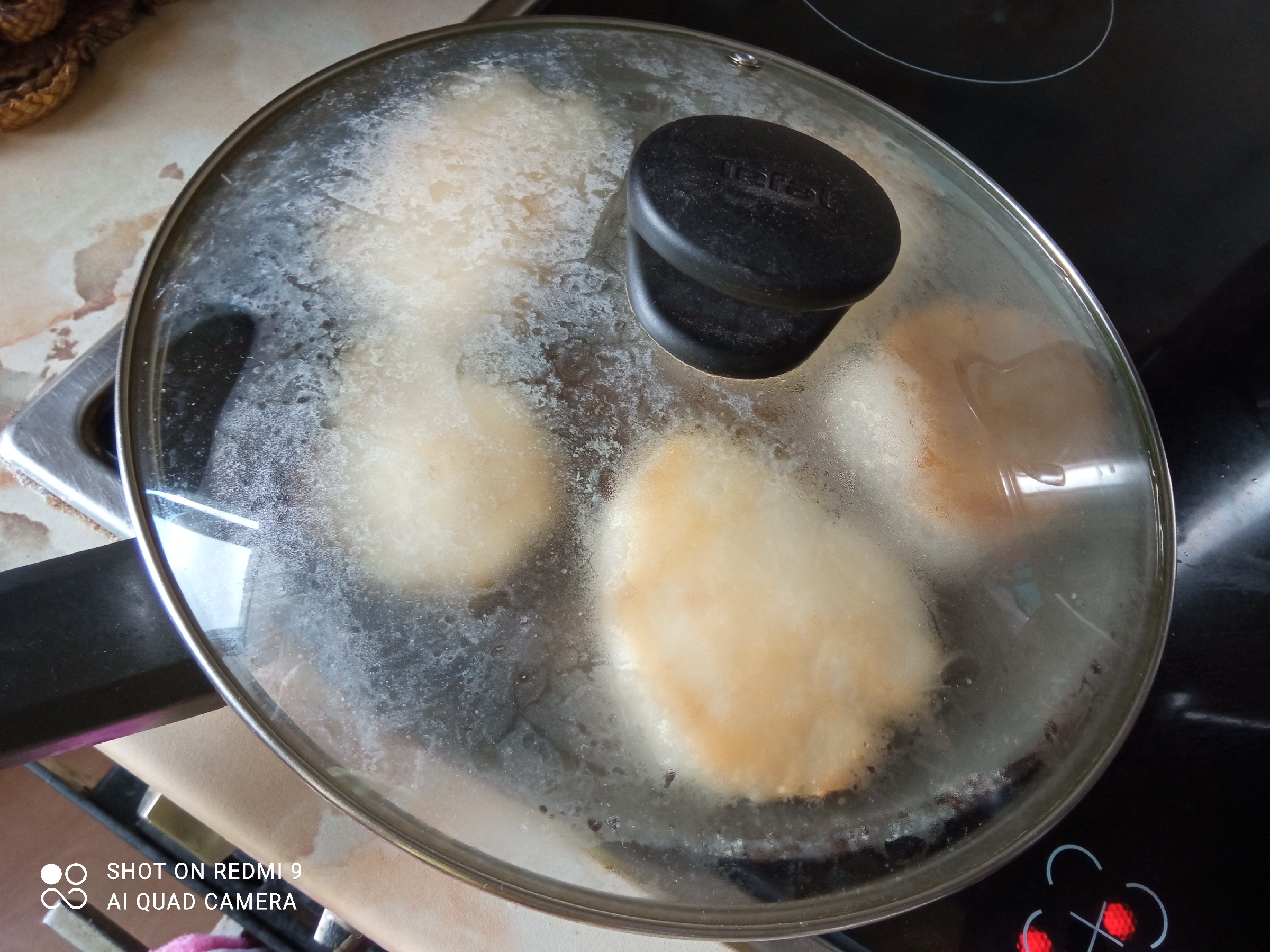 Идеально пышные оладьи на кефире, без дрожжей, самые вкусные4