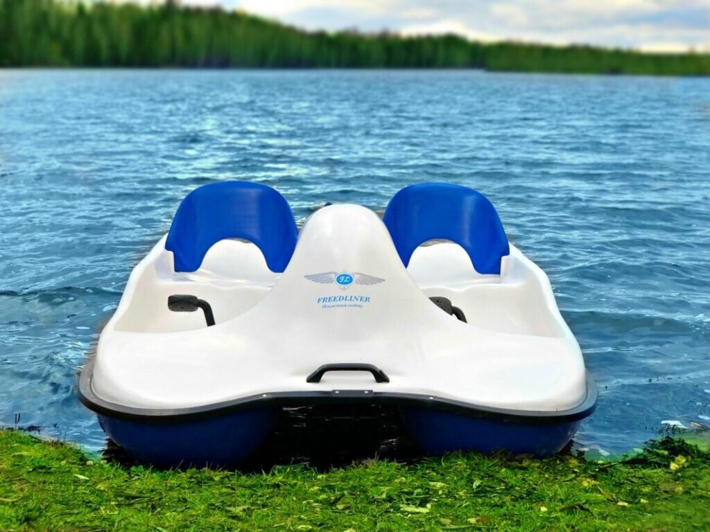 Катамаран Sun Dolphin