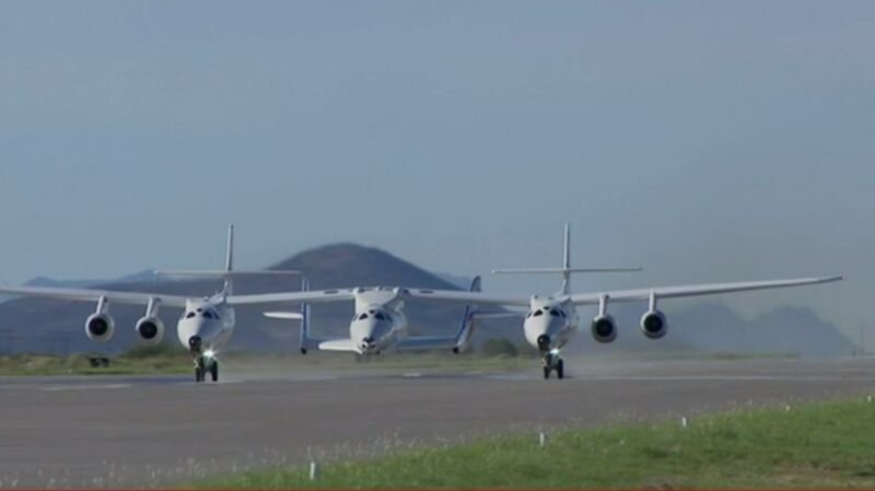 Старт первого туристического рейса. Компания Virgin Galactic готовилась к нему более 10 лет. Фото: Virgin Galactic
