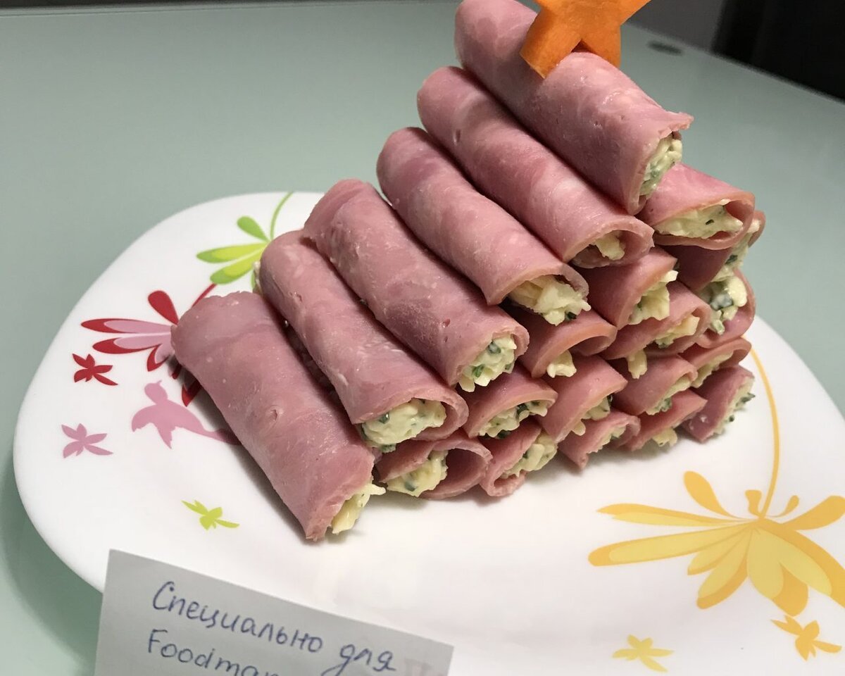 Ветчинные рулетики
