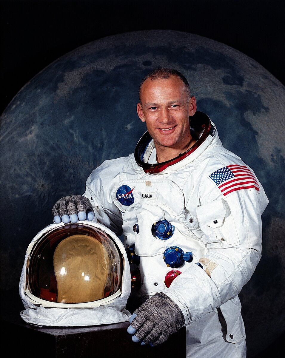Базз Олдрин (Buzz Aldrin)