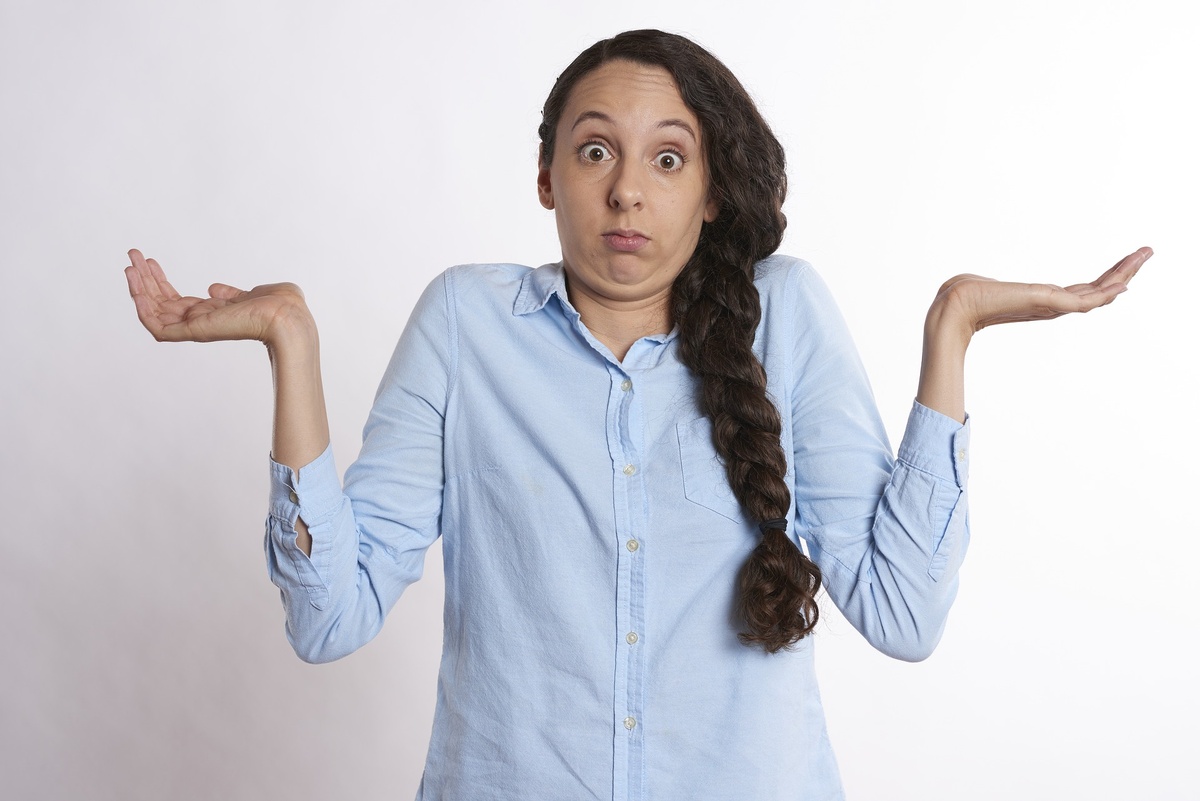 Так Вы что за деньги работали? А как же творчество?!
