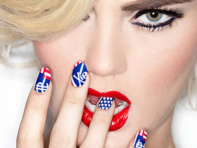  В большинстве случаев причиной возникновения данной привычки становится какое-нибудь очень сильное переживание. Поэтому если психолог замечает, что человек грызет ногти, то он сразу может сказать то, что он неуравновешенный, очень неуверенный в себе, довольно часто у него могут возникать неврозы. Привычка вызывается тем, что человек постоянно живет в стрессе, он сильно устает и не имеет возможности полноценно отдохнуть. Также будет влиять нервное напряжение, которое и выходит из двух предыдущих обстоятельств. Если вы заметили эту ужасную привычку у себя, то у нас есть для вас несколько отличных советов, как забыть об обгрызенных ногтях или заусеницах.  
 
 