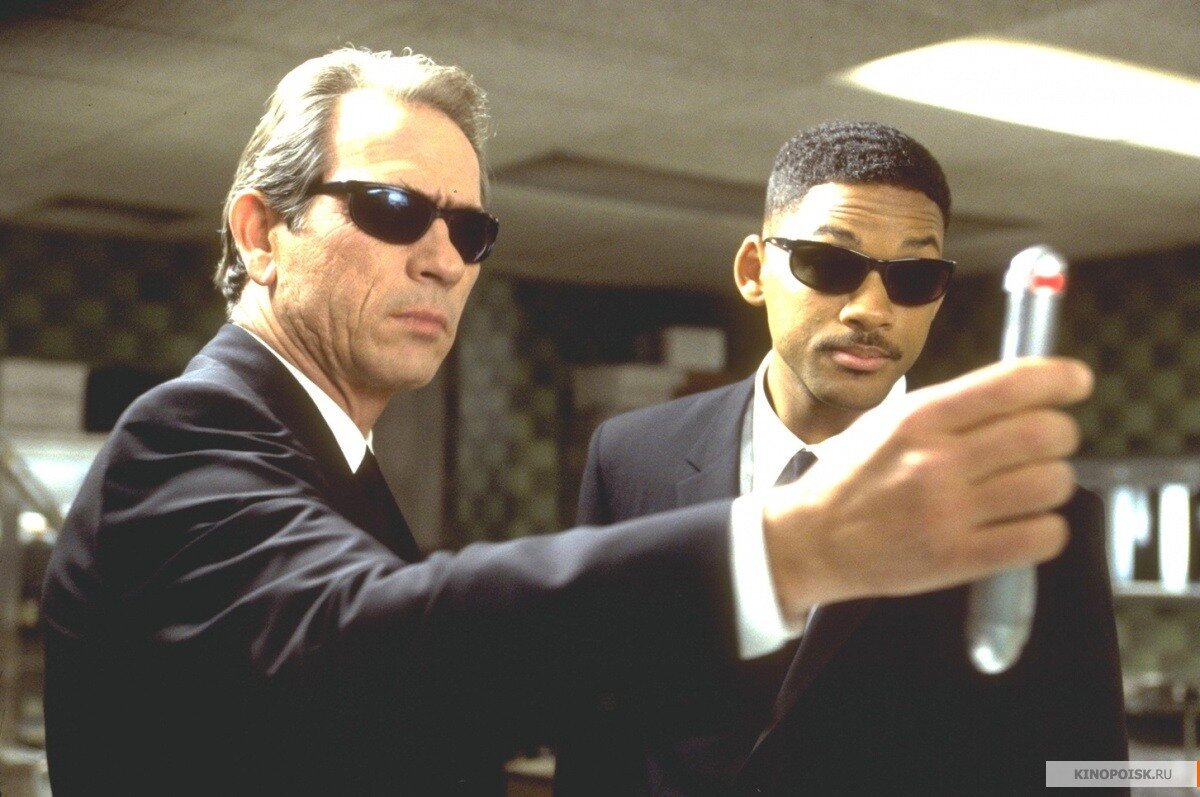 Кадр из фильма «Люди в черном» (1997 год), kinopoisk.ru