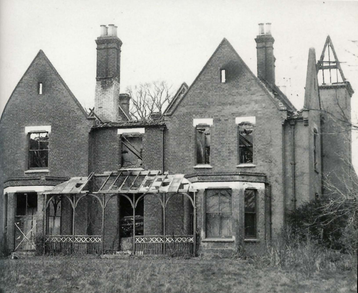 Дом священника в Борли. Дом священника в Борли Эссекс (Borley Rectory). Дом священника в Борли призрак. Дом «Борли ректори»(Англия).