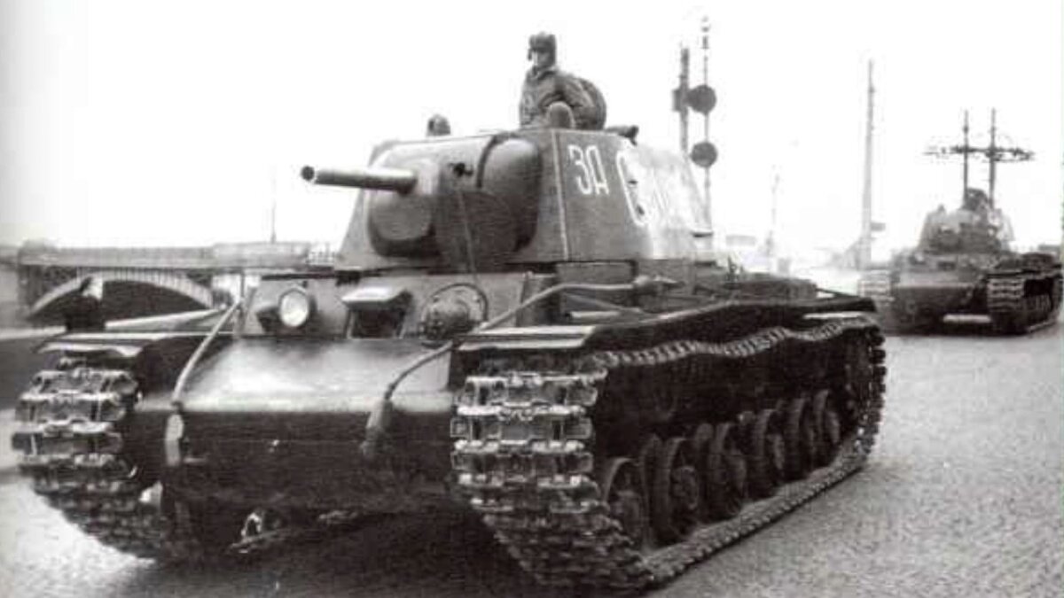 Танк КВ-1