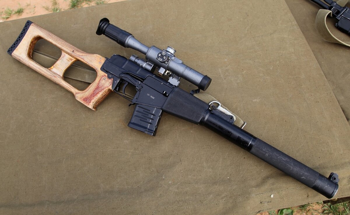 Прототипом винтовки в игре является ВСС "Винторез"