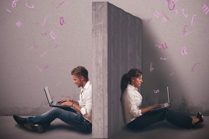 Интернет отношения - отношения на расстоянии.