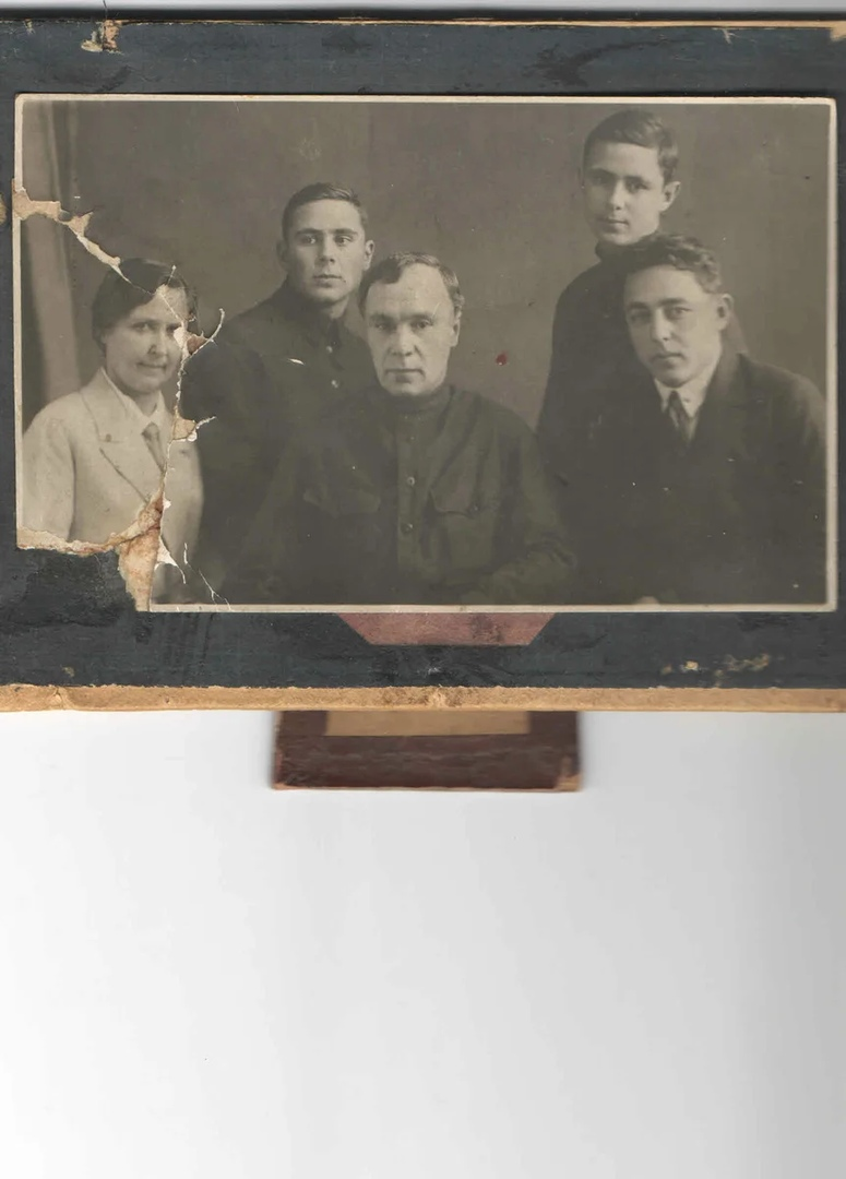 Семья Фирсовых.