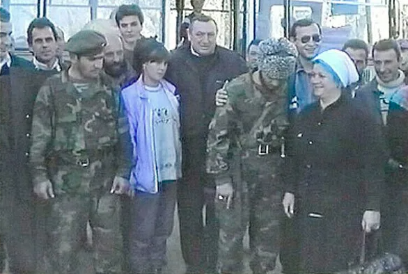 Мэр Одессы и чеченские боевики. Одесситка с чеченцем.