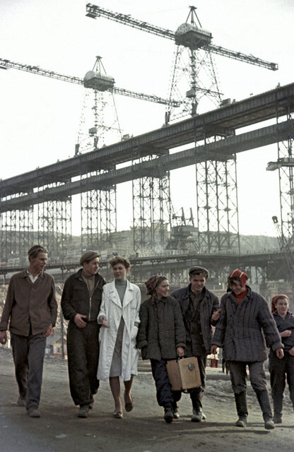 Фото со строительства Братской ГЭС. 1960 г. Автор RIA Novosti archive, image #699661 / Alexey Bushkin / CC-BY-SA 3.0 https://commons.wikimedia.org/wiki/File:RIAN_archive_699661_Construction_of_Bratsk_hydroelectric_power_station.jpg