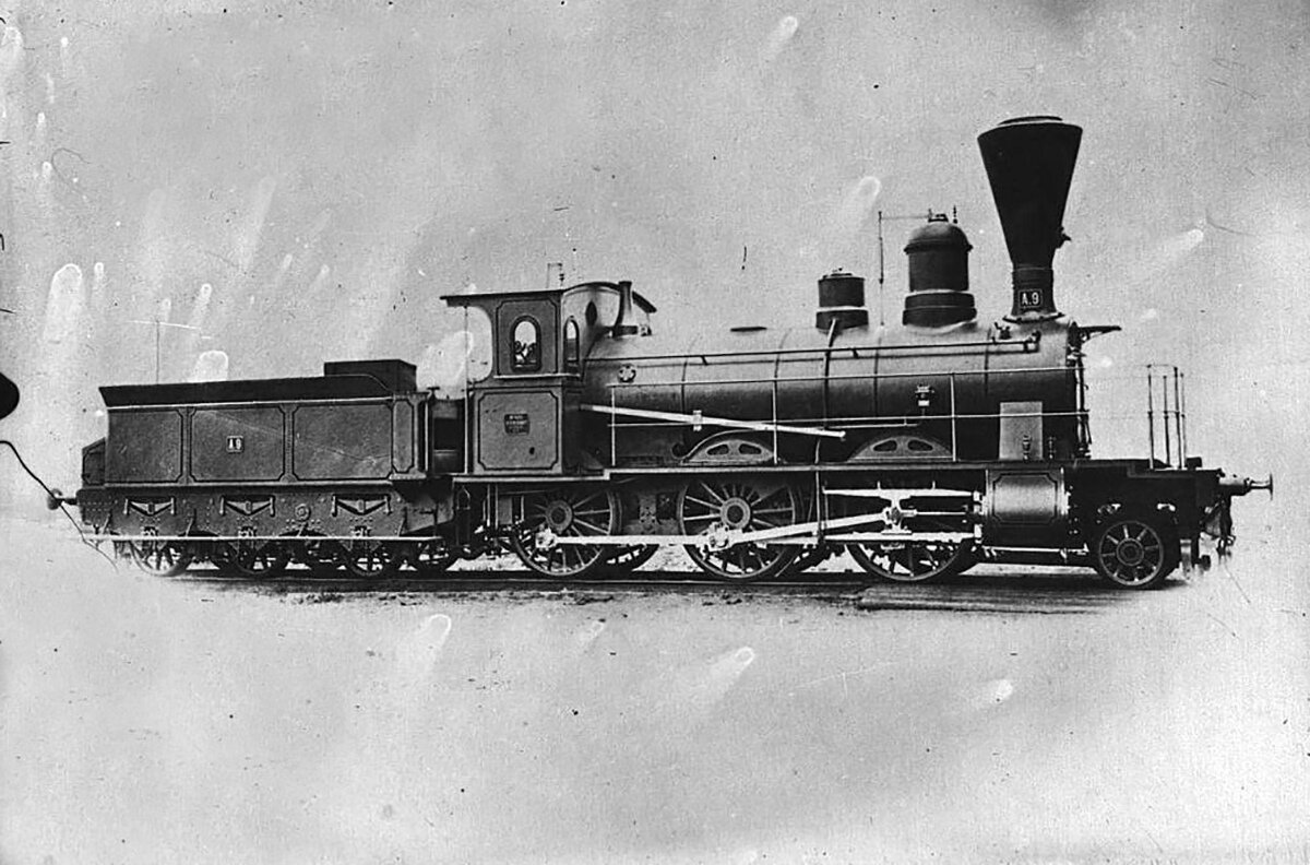 первые пассажирские паровозы. паровоз русак 1889. паровоз 157—469 — коломенского завода, 1928 г. первый поезд в россии 1834. первый пассажирский паровоз 1845.
