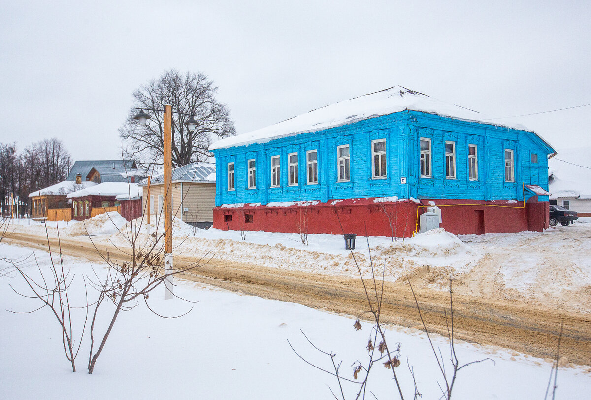 Открываем Подмосковье: зимний Зарайск. Гуляем по городу и смотрим  разноцветные деревянные особняки | Уникальная Россия | Дзен