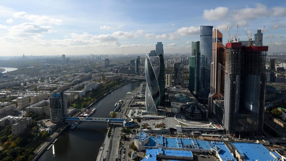    Вид на деловой центр "Москва-Сити" © РИА Новости / Максим Блинов