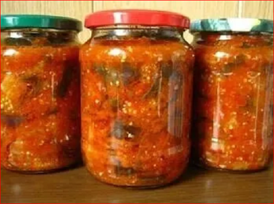 Салат из баклажанов, которого всегда мало. Такой вкусный. Быстрый рецепт заготовки на зиму
