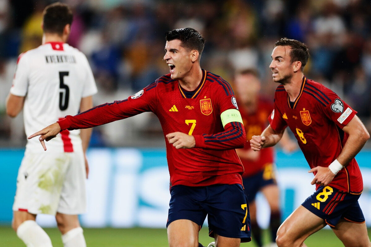 Испания отправила 7 голов в ворота Грузии. Мората оформил хет-трик |  Soccer.ru | Дзен