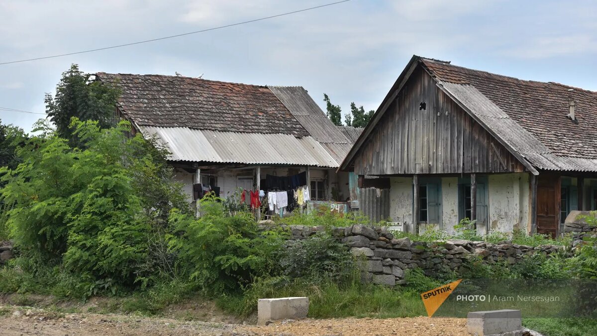 Место изгнания, ставшее раем, или Как кувшинки раскрыли магию армянского  села | Sputnik Армения | Дзен