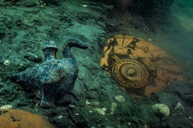    Что за храм Афродиты нашли под водой у побережья Египта?