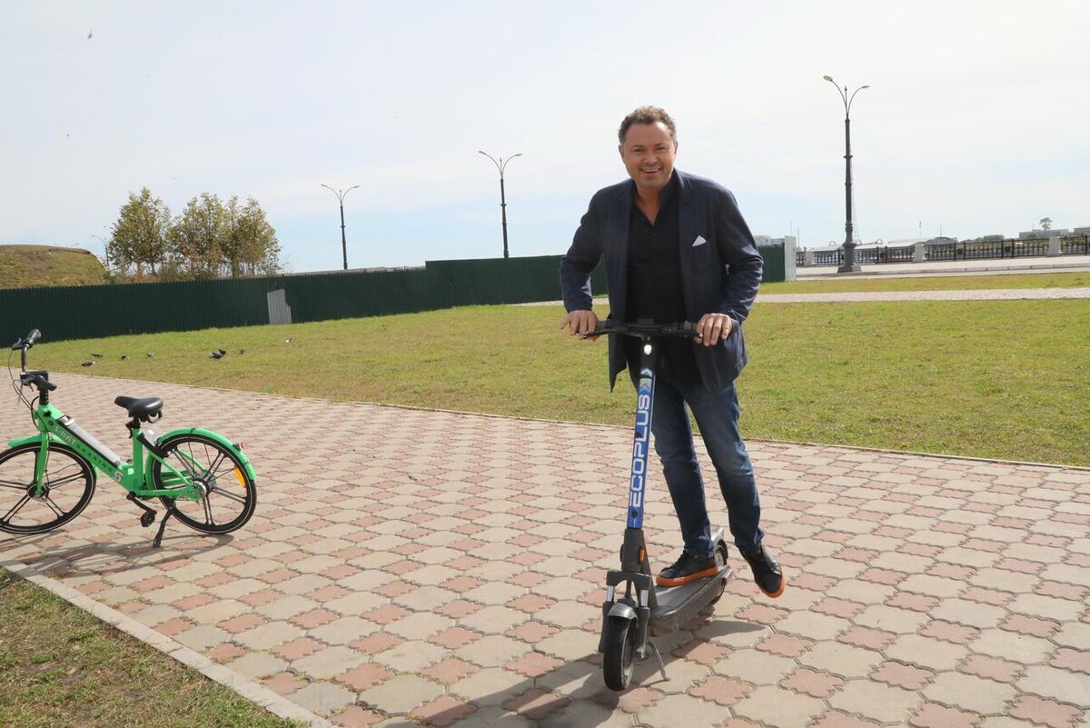    Андрей Носков Лариса Кудрявцева