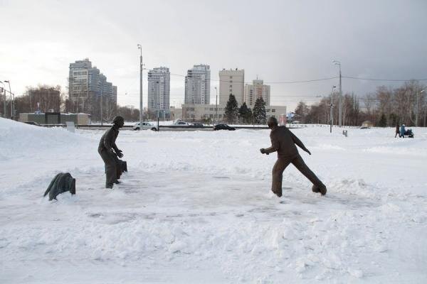Сквер футбола в Казани. 