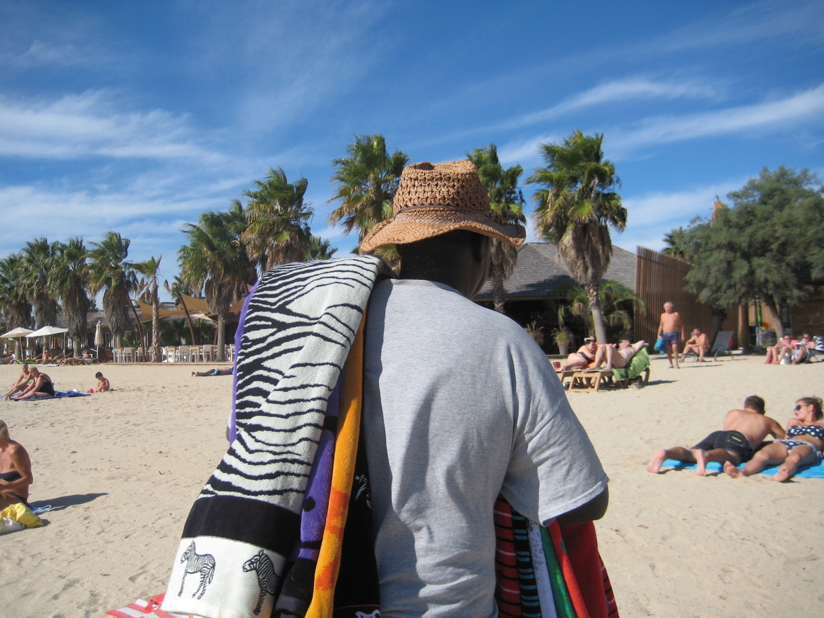 Тот самый приставучий полотеночник)) Удалось сфоткать лишь со спины)