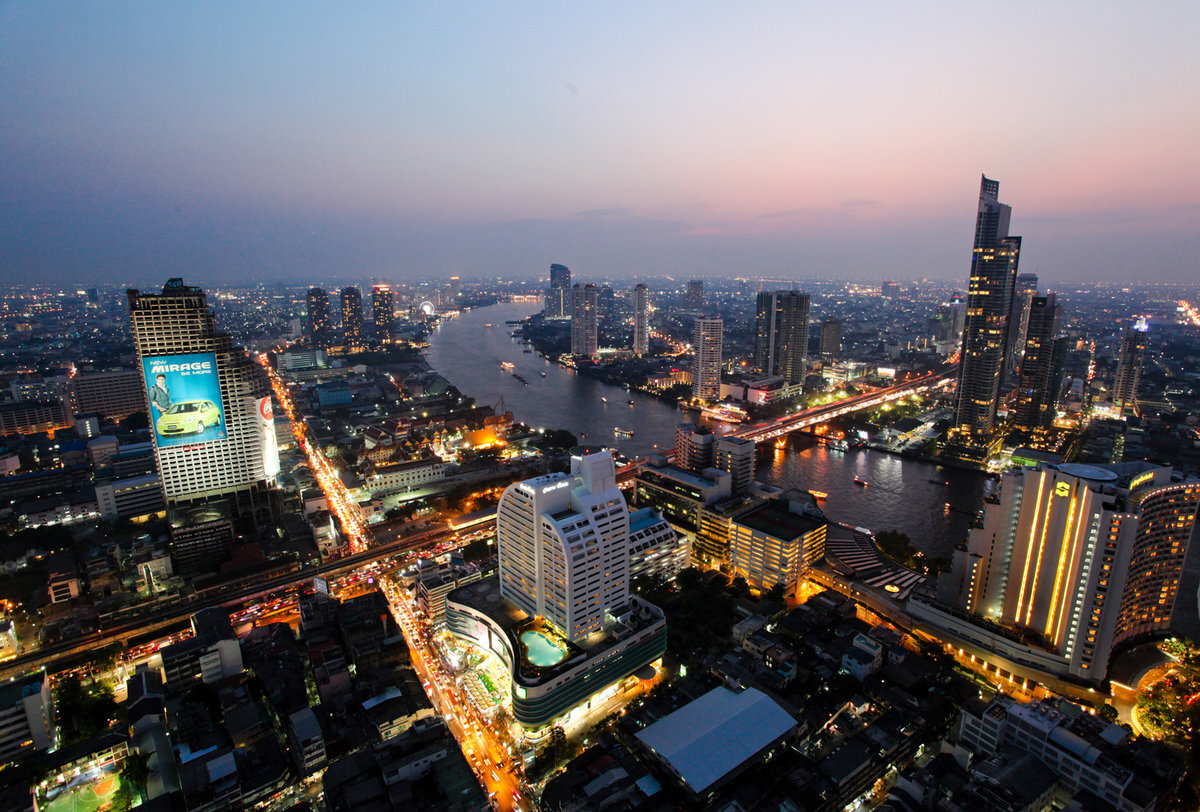 Бангкок вечером. Бангкок Таиланд. Таиланд столица. Бангкок и Паттайя. Бангкок столица полностью.