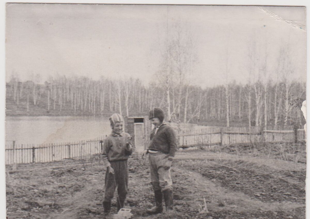 То самое озеро и мы