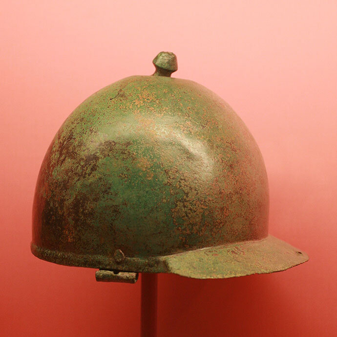 Helmet_Montefortino