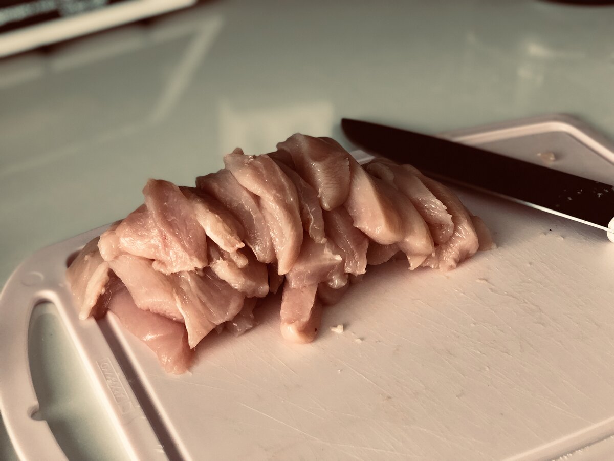 Курочка по-китайски. За уши не оттащишь.