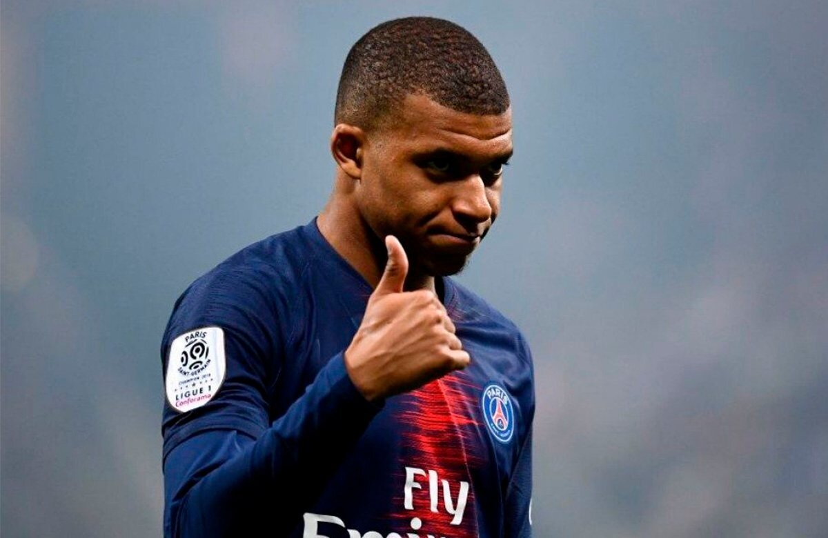 Мбаппе - самый быстрый в FIFA 20