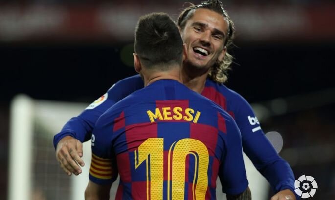 Барселона обыграла Вильярреал, 2:1