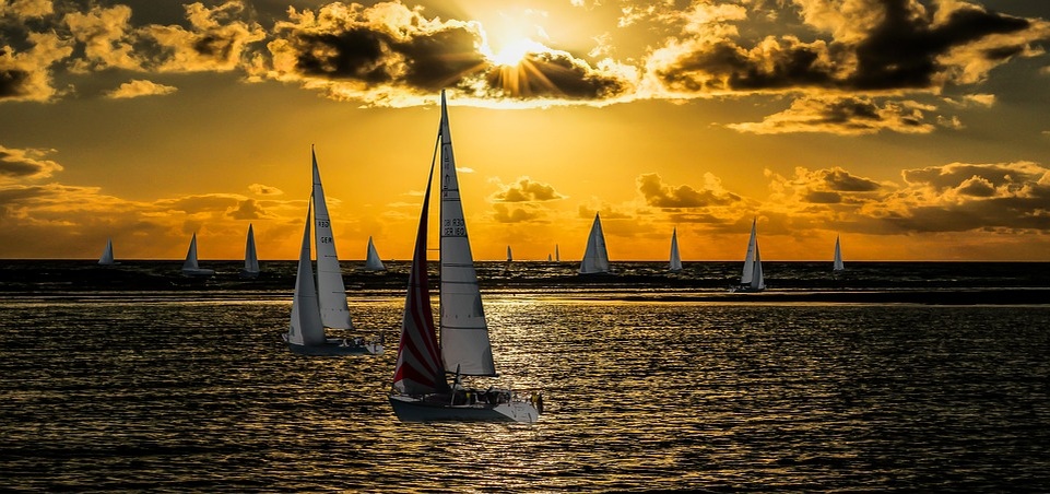 https://pixabay.com/ru/photos/%D0%BF%D1%80%D0%B8%D1%80%D0%BE%D0%B4%D1%8B-%D0%BF%D0%B5%D0%B9%D0%B7%D0%B0%D0%B6-%D0%BE%D0%B7%D0%B5%D1%80%D0%BE-%D0%BC%D0%BE%D1%80%D0%B5-%D0%BF%D0%B0%D1%80%D1%83%D1%81-2032666/
