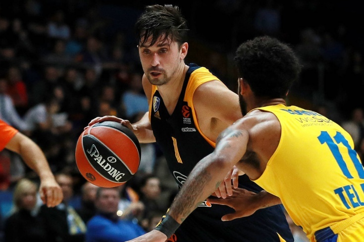 Лёха Швед - главный герой матча, как и всегда)