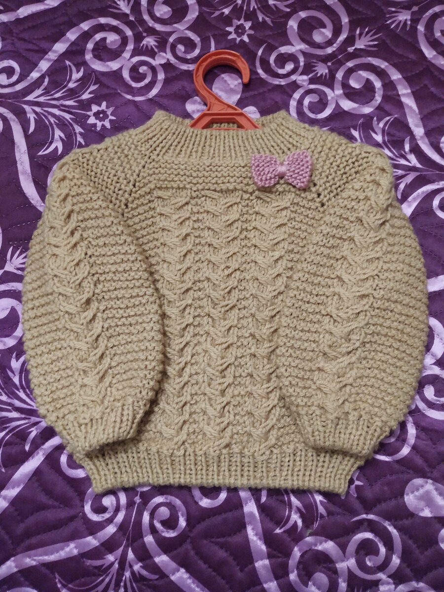 Детский свитер спицами