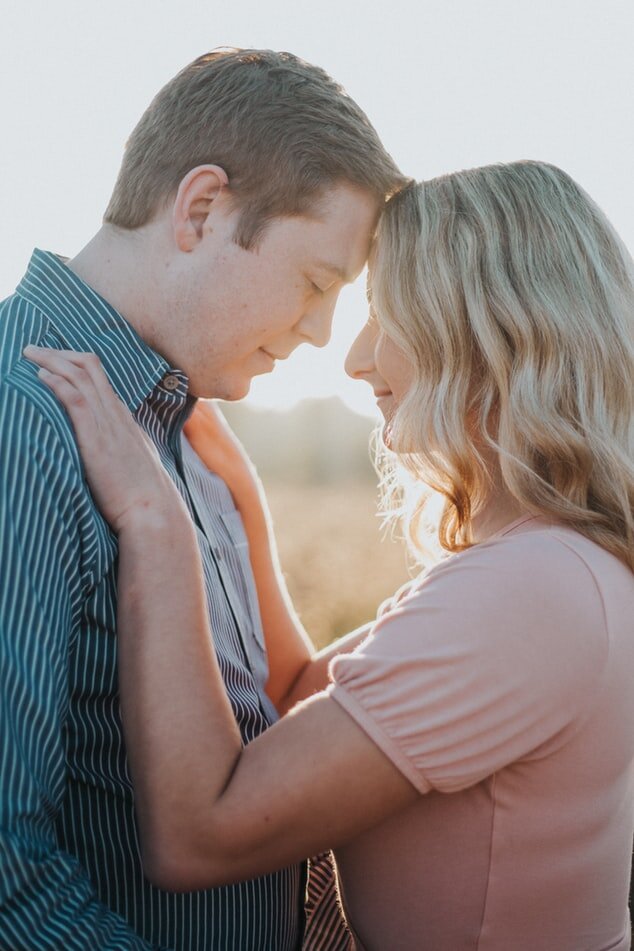 https://unsplash.com/photos/4-pwasxKK1g