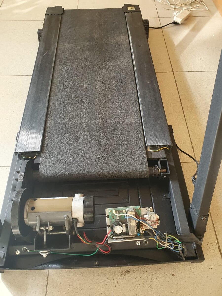 Вышел из строя двигатель дорожки 