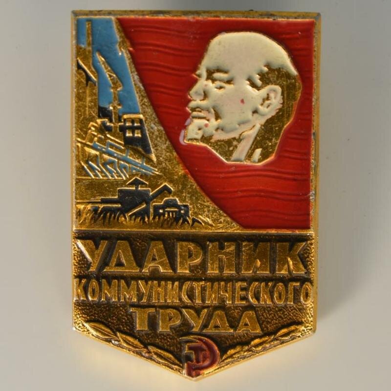https://otvet.imgsmail.ru/download/u_fee8fed9e21dce457af6fed7ec9f4e9a_800.jpg