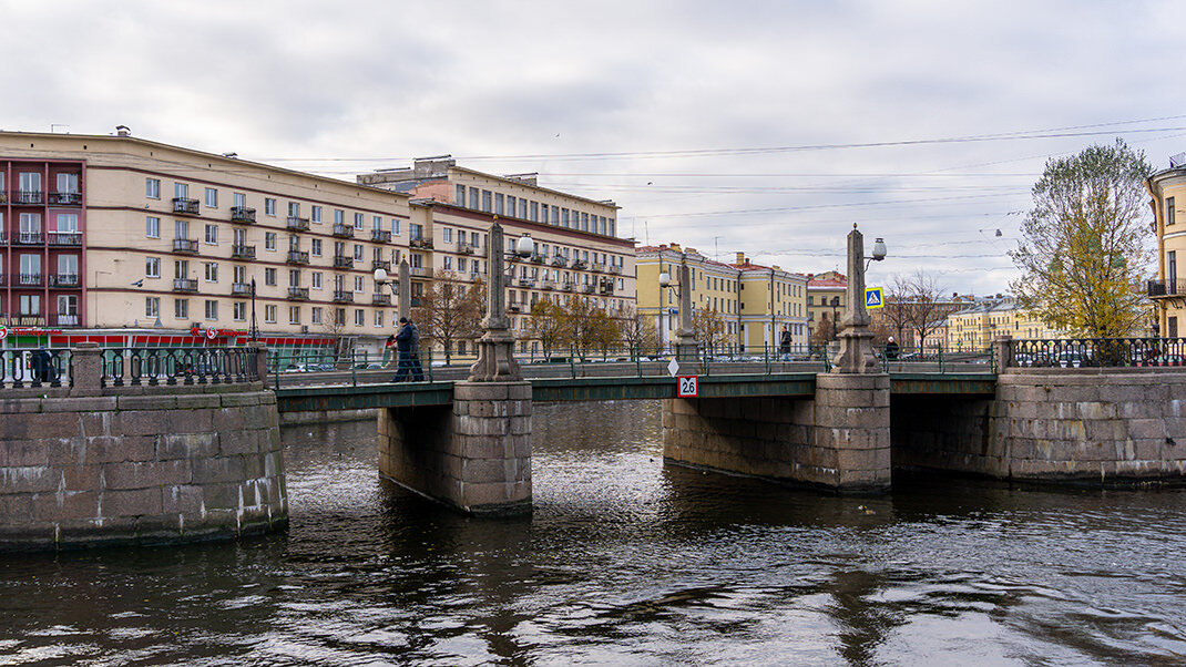 Семимостье санкт петербург пикалов мост. Питер Пикалов мост. Пикалов мост Семимостье. Семимостье в Санкт-Петербурге. Канал Грибоедова лтыовский мост.