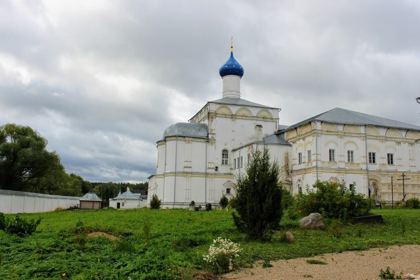 Федоровский монастырь в Переславле Залесском зимой