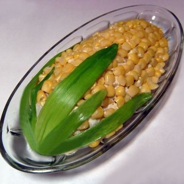 Салат кукуруза. 