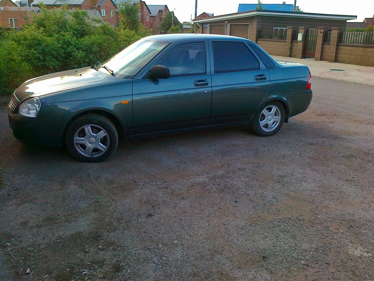 приора до рестайлинг 2009год