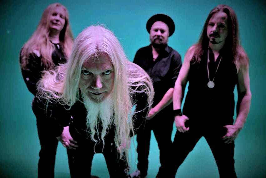 VESA Hietala платья