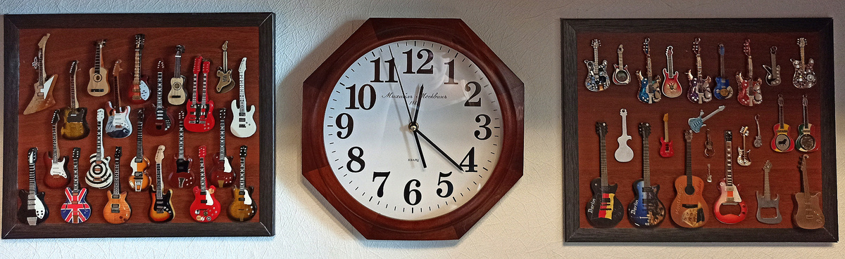 Гитарки в доме собрались разных калибров - от малюсеньких до большущих