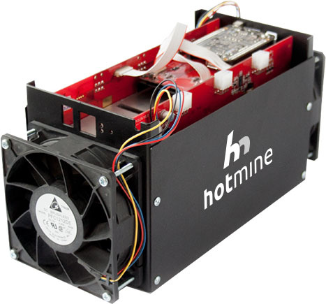 Агрегат имеет мощность 4 кВт и в нем предусмотрено иммерсионное охлаждение. Отводимое от майнера тепло может нагревать воду в отопительной системе до 70°С. 
